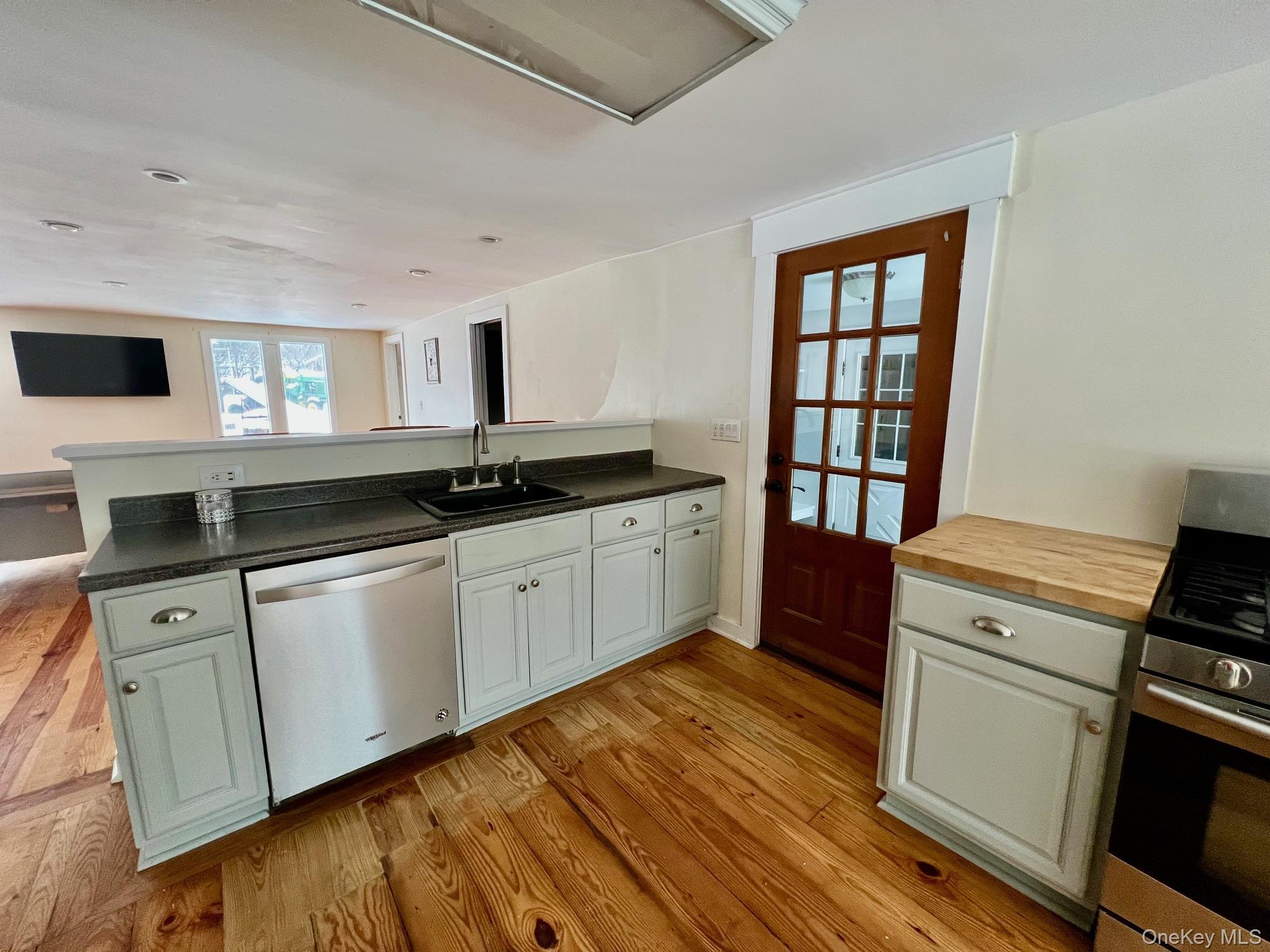 Single Family Salt Point  Dutchess County, NY 12569, MLS-956697-4