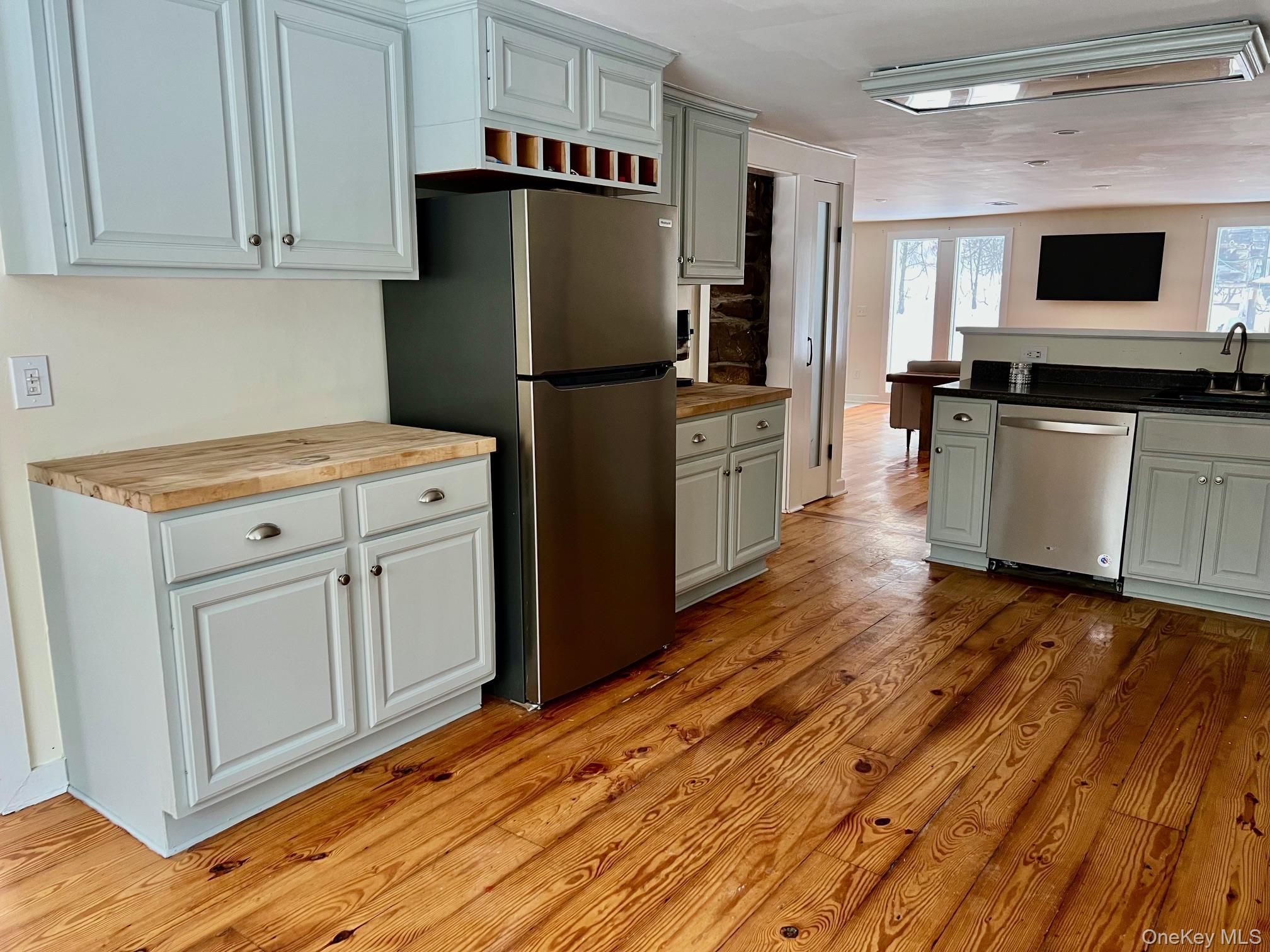 Single Family Salt Point  Dutchess County, NY 12569, MLS-956697-7