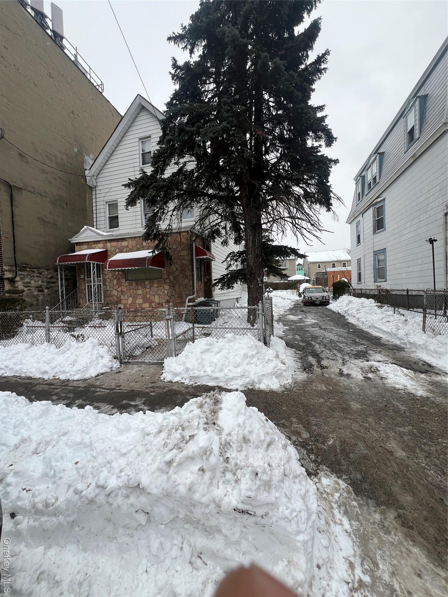 Single Family 226th  Bronx, NY 10466, MLS-956705-5