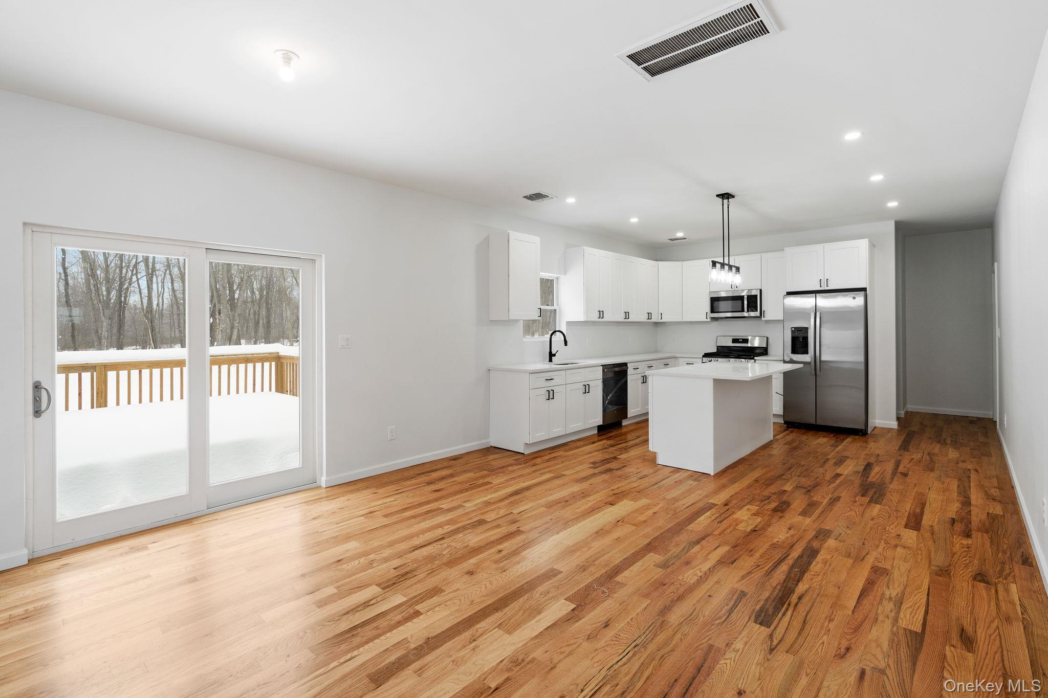 Single Family Northern  Orange County, NY 12586, MLS-956716-3