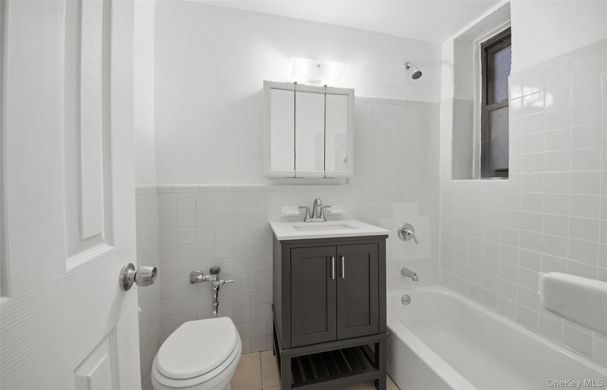 Apartment Bronx  Bronx, NY 10467, MLS-956717-4