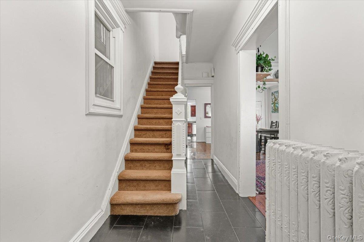 Single Family 87th  Queens, NY 11421, MLS-956738-10