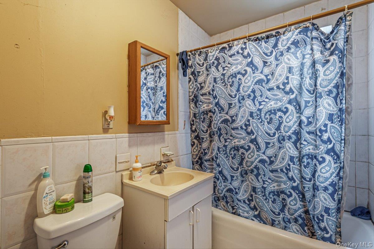 Single Family Saint Peters  Bronx, NY 10461, MLS-956739-19