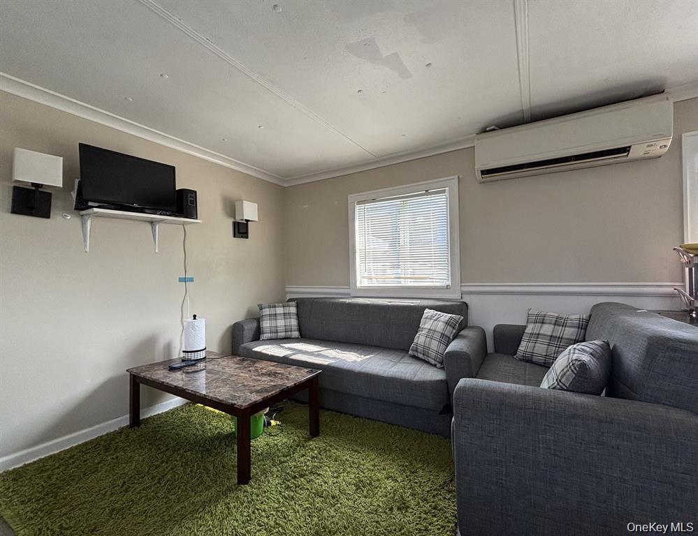 Single Family Main Suffolk County, NY 11751, MLS-956828-3