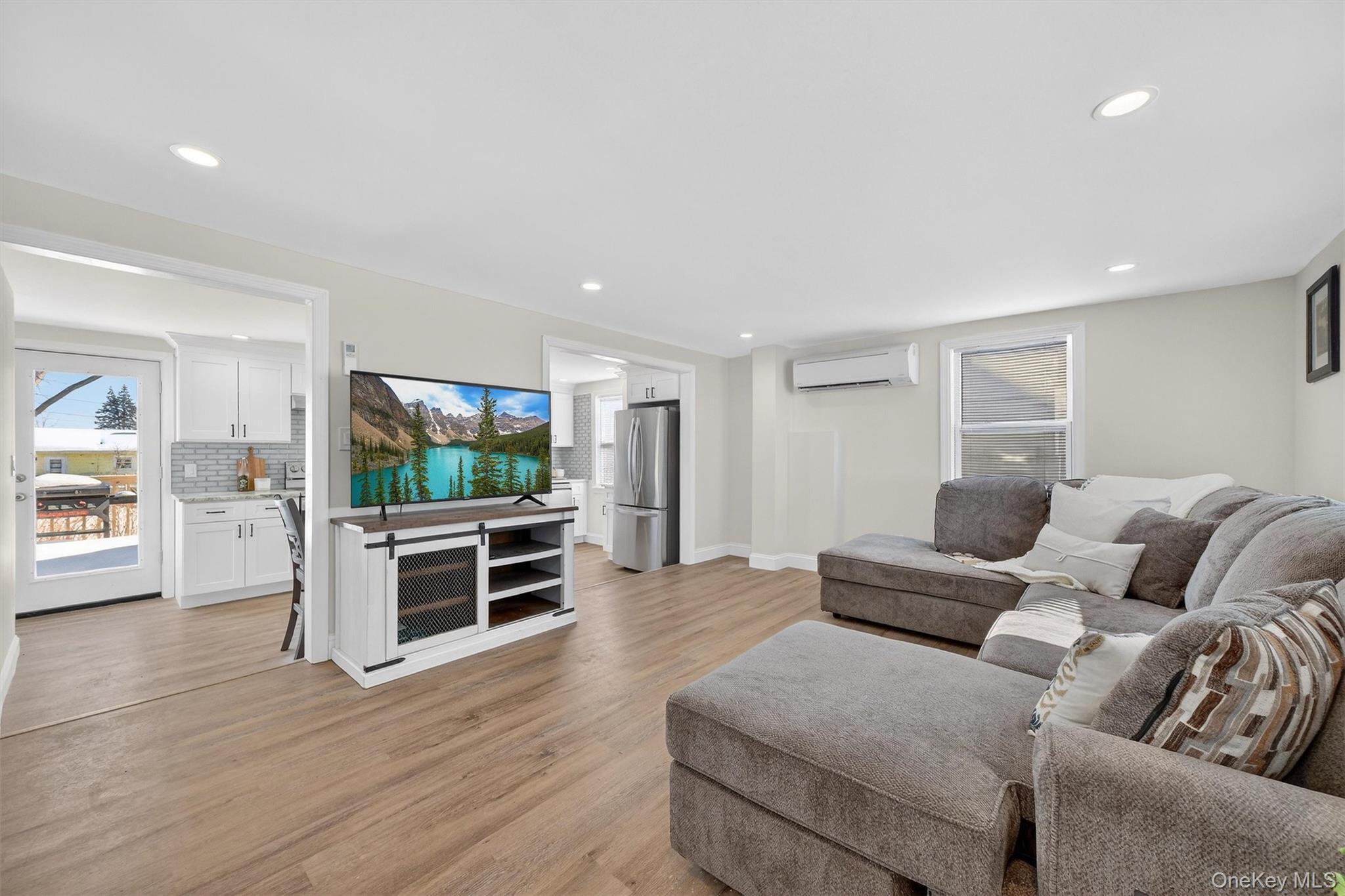 Single Family Grand  Ulster County, NY 12542, MLS-956840-3