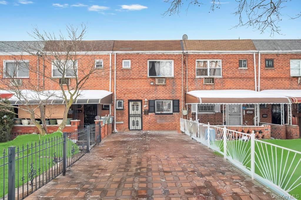 Single Family Hendrix  Brooklyn, NY 11207, MLS-956857-2