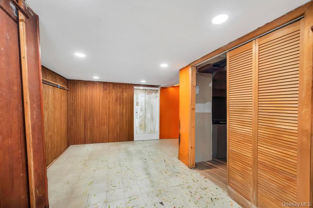 Single Family Hendrix  Brooklyn, NY 11207, MLS-956857-28