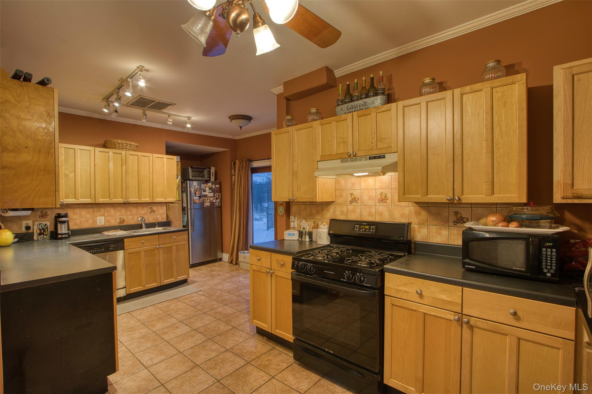 Single Family Round Hill Orange County, NY 10992, MLS-956861-12