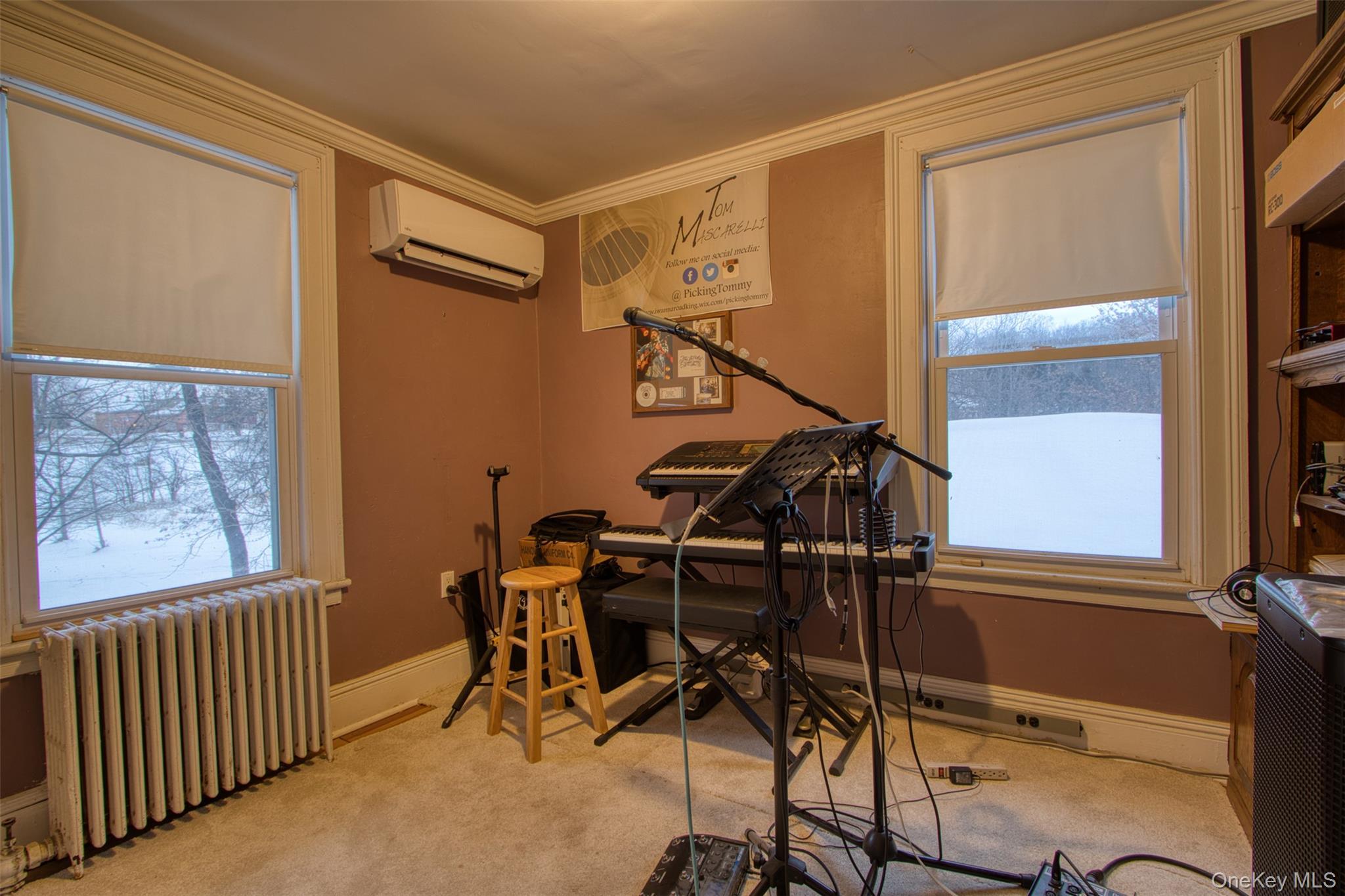 Single Family Round Hill Orange County, NY 10992, MLS-956861-22