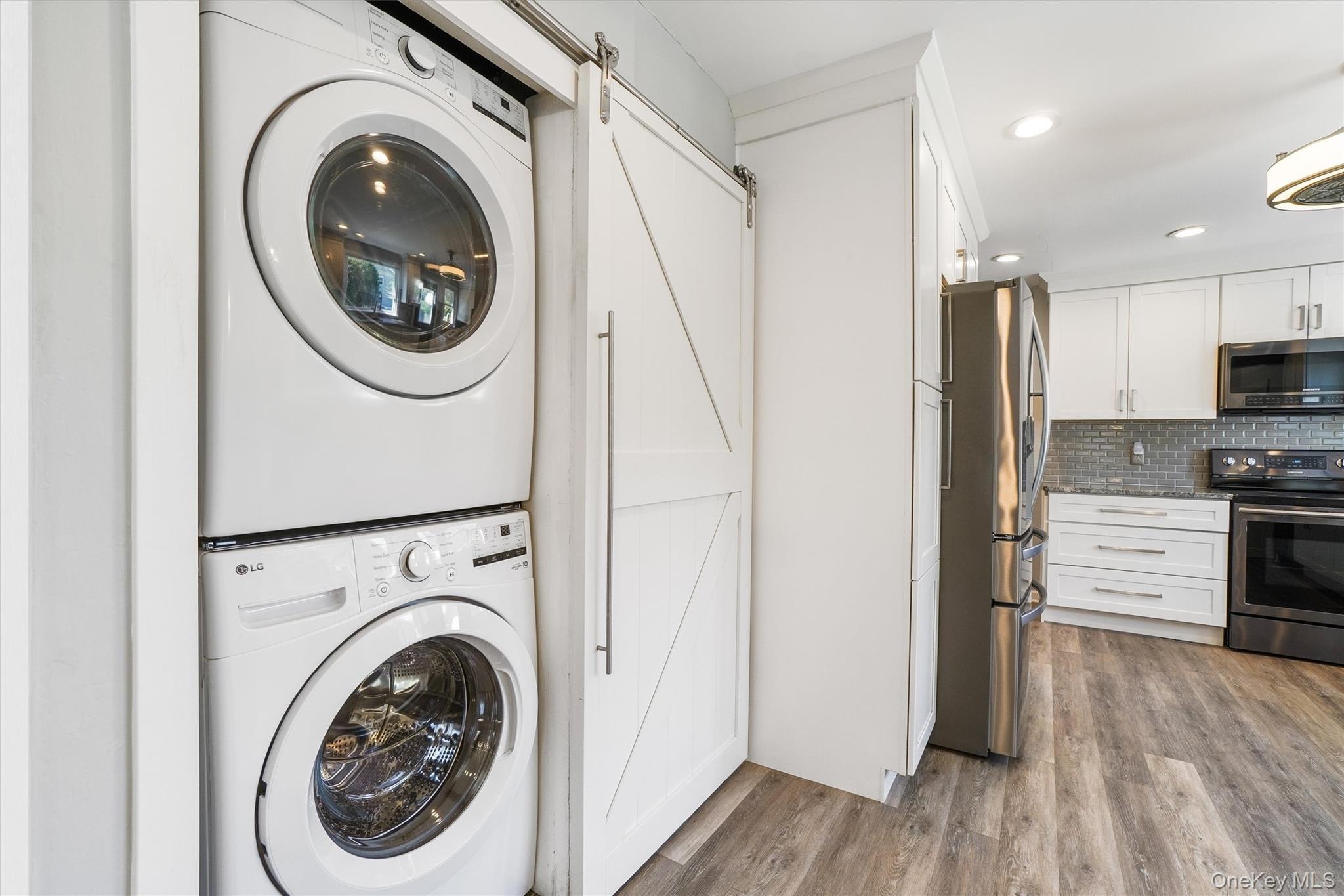 Single Family Hasbrouck  Dutchess County, NY 12603, MLS-956866-10