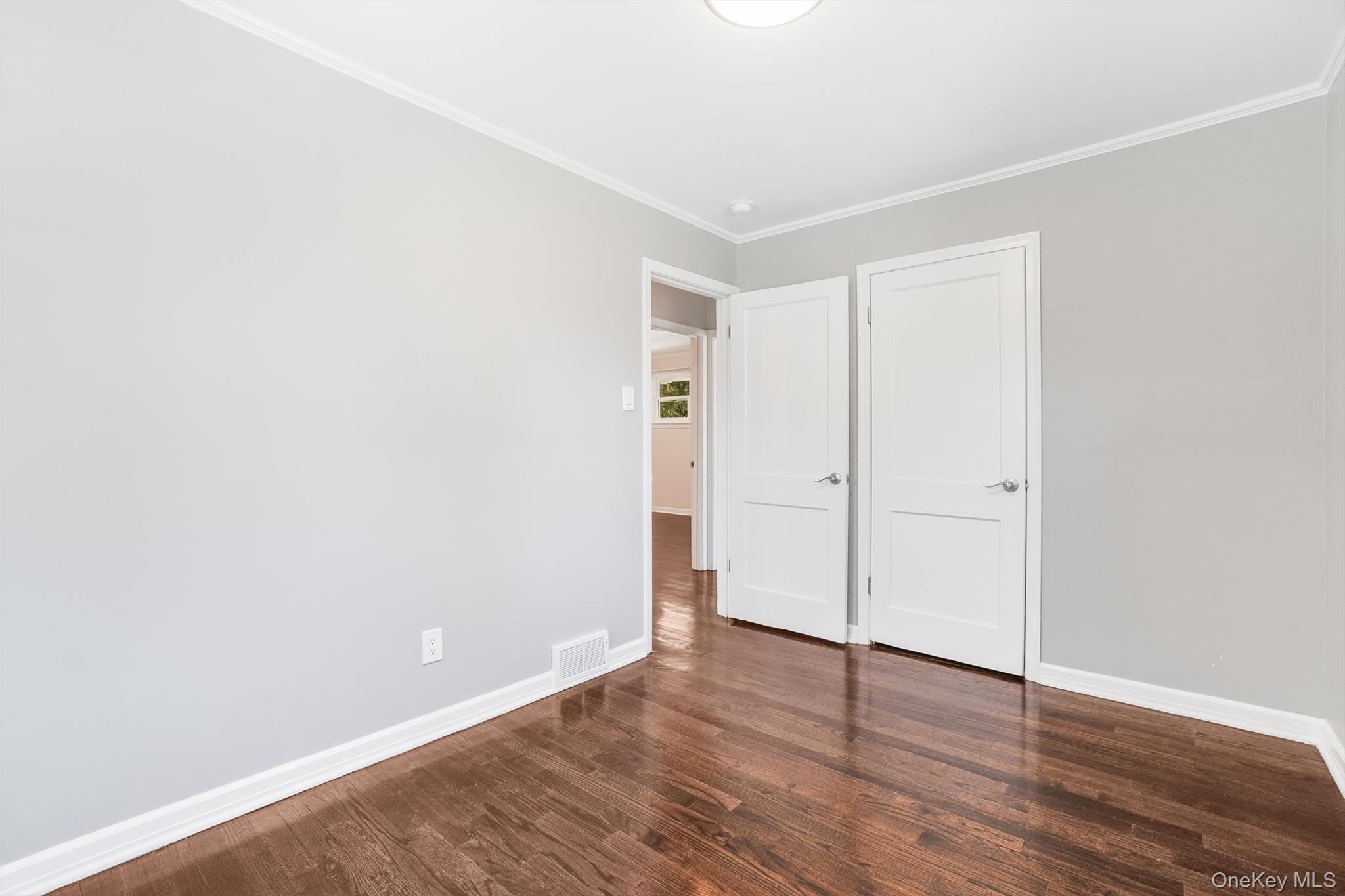 Single Family Hasbrouck  Dutchess County, NY 12603, MLS-956866-32