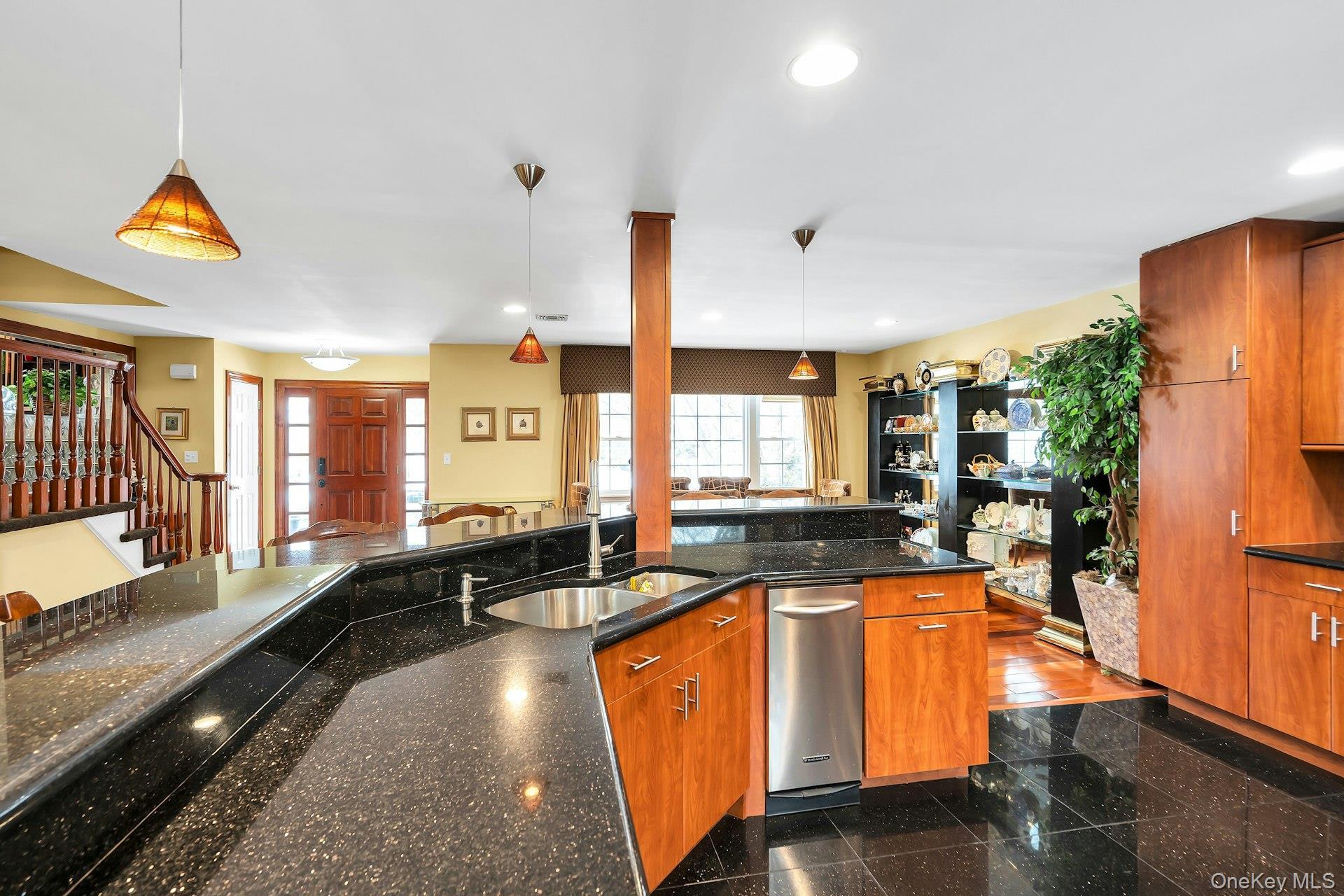 Single Family Ripley Nassau County, NY 11566, MLS-956874-15