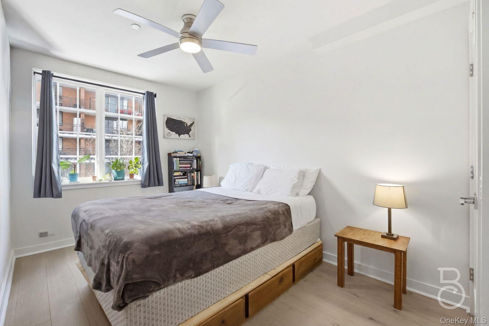 Condo 30th Queens, NY 11102, MLS-956876-10