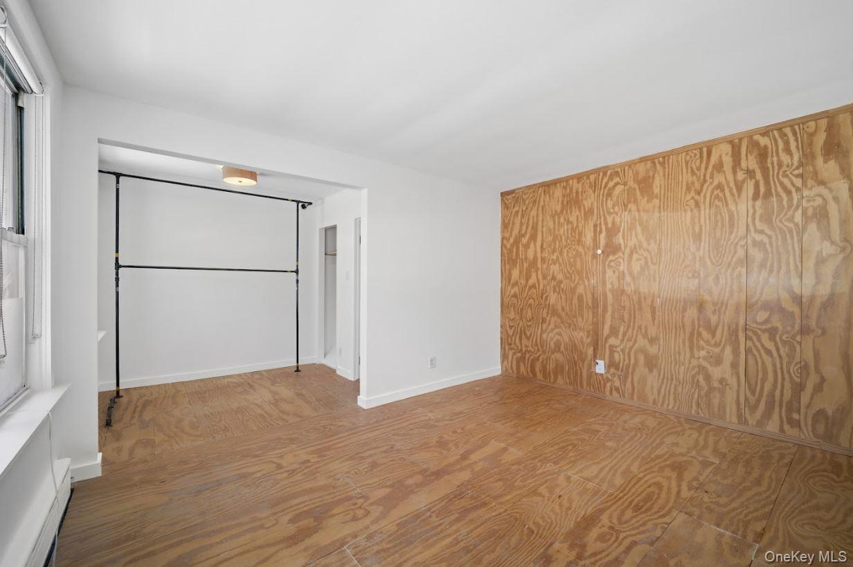 Single Family Jackie Robinson  Brooklyn, NY 11207, MLS-956890-14