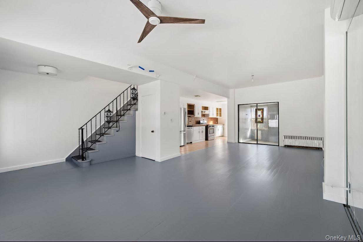 Single Family Jackie Robinson  Brooklyn, NY 11207, MLS-956890-8