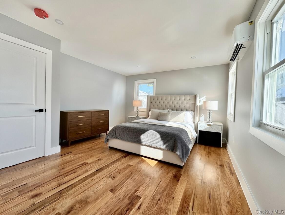 Single Family 167th  Queens, NY 11434, MLS-956892-15