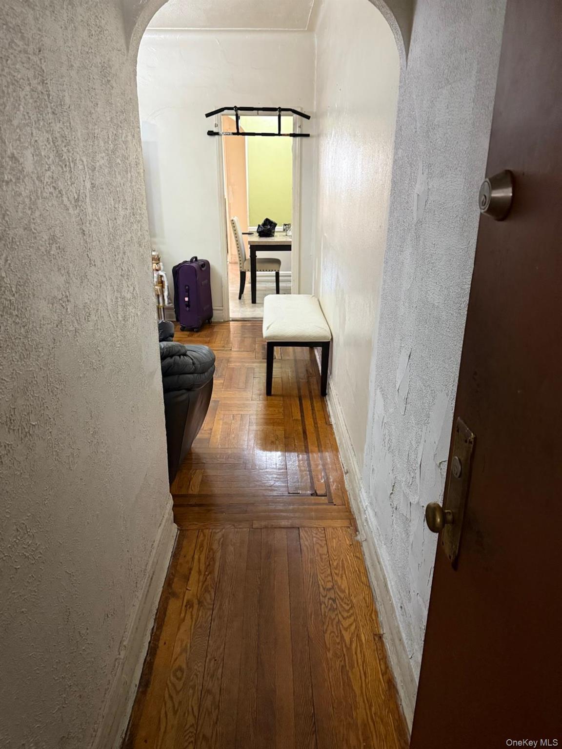 Single Family Ellis  Bronx, NY 10472, MLS-956897-4