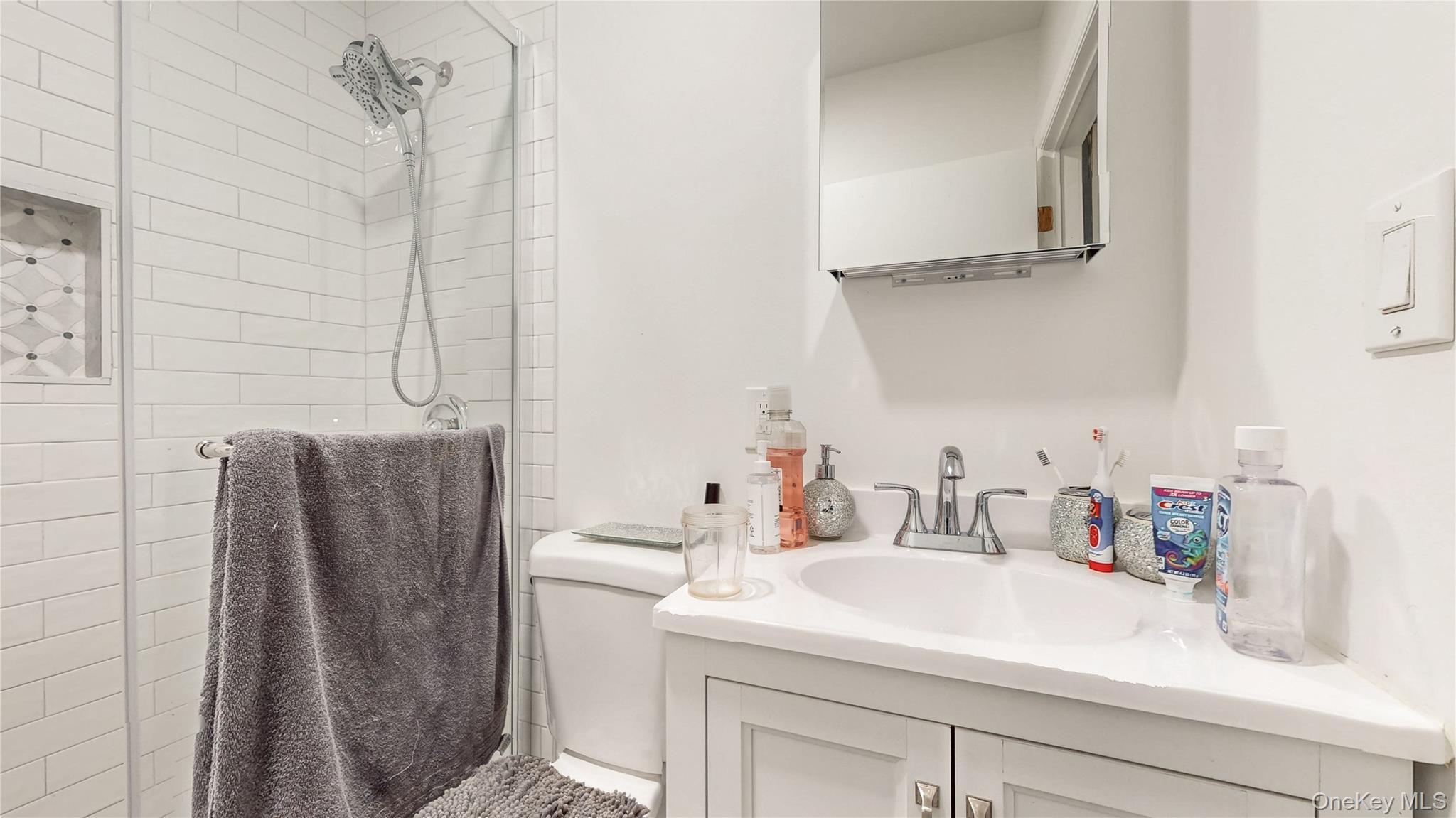 Single Family Moquette  Westchester County, NY 10703, MLS-956901-13