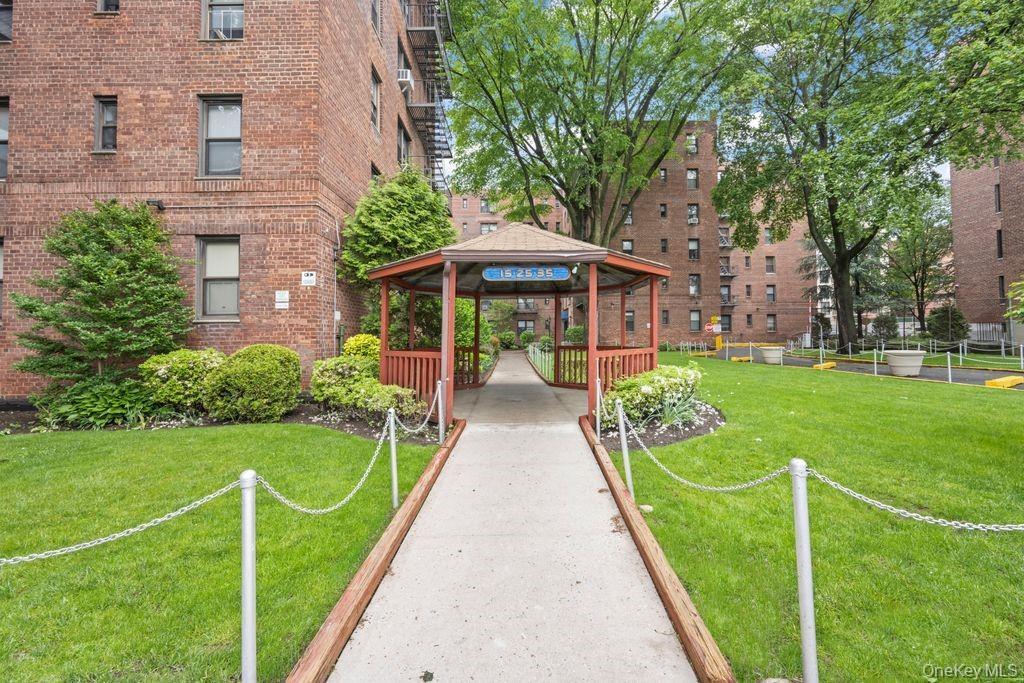 Coop Oliver  Brooklyn, NY 11209, MLS-957000-17