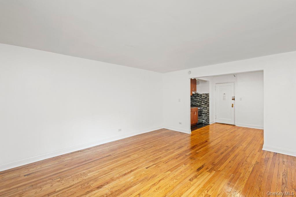 Coop Oliver  Brooklyn, NY 11209, MLS-957000-5