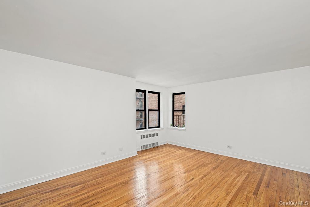 Coop Oliver  Brooklyn, NY 11209, MLS-957000-8