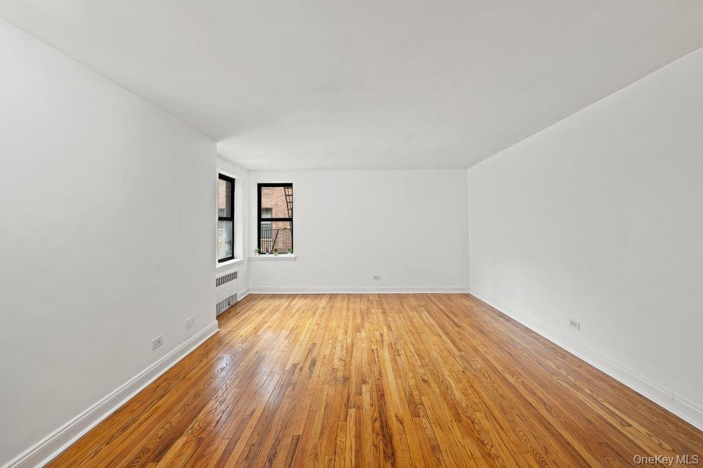 Coop Oliver  Brooklyn, NY 11209, MLS-957000-9