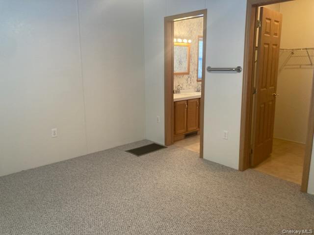 Single Family Old Country  Suffolk County, NY 11901, MLS-957021-15