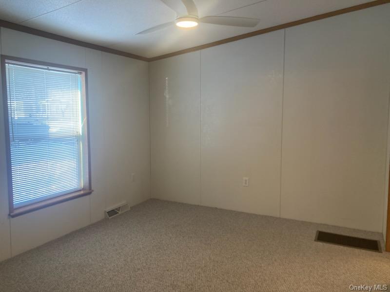 Single Family Old Country  Suffolk County, NY 11901, MLS-957021-17