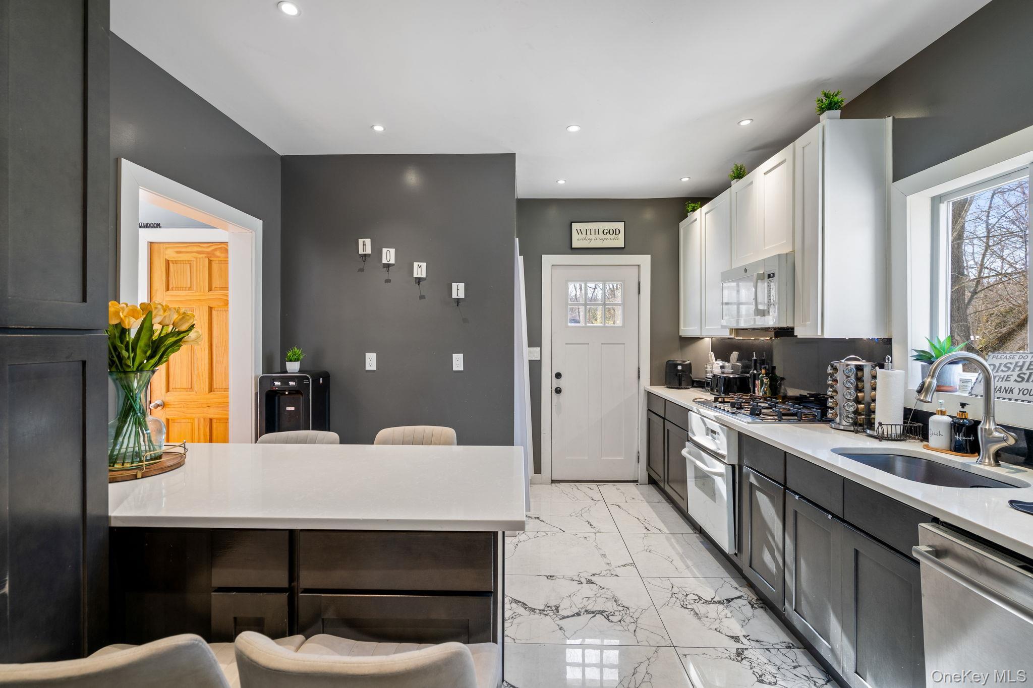 Single Family James  Orange County, NY 10926, MLS-957070-9