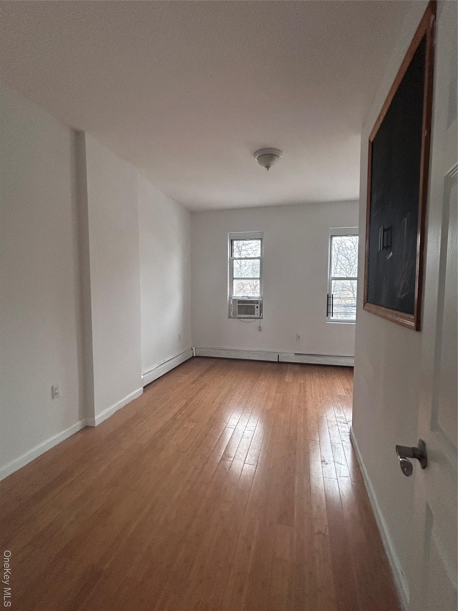 Single Family 66th  Queens, NY 11377, MLS-957104-3