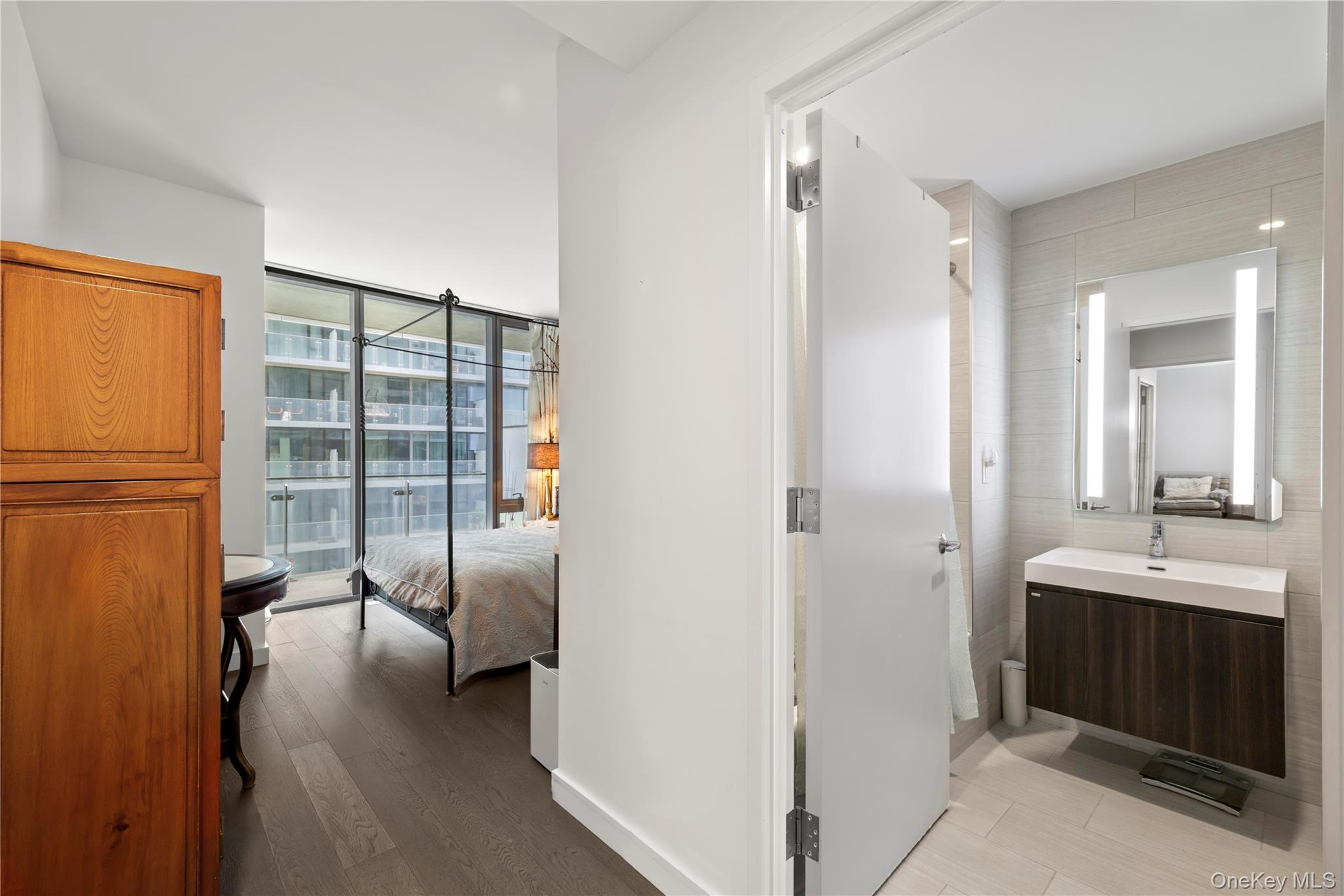 Condo 40  Queens, NY 11354, MLS-957107-16