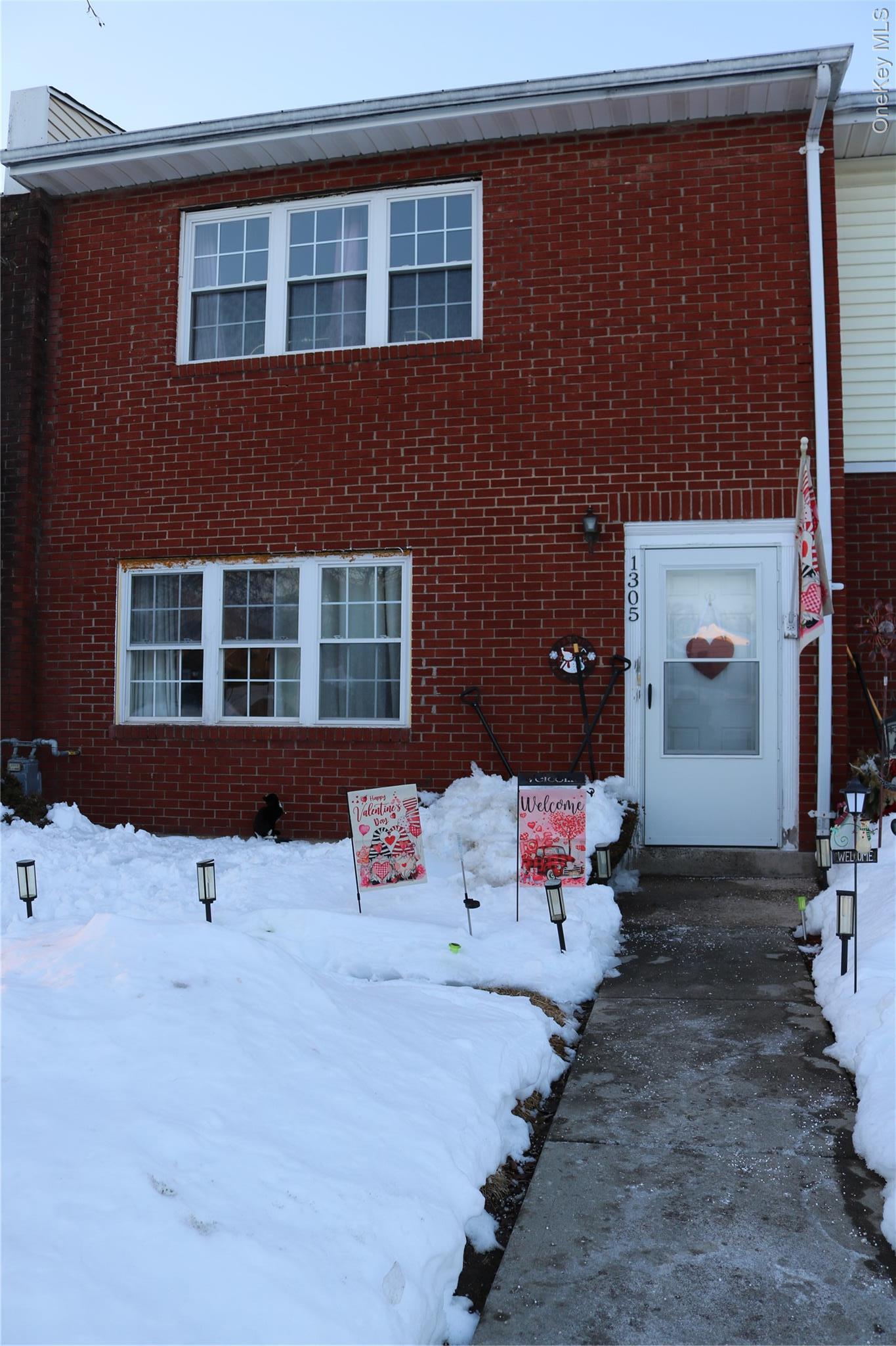 Condo Temple Hill  Orange County, NY 12553, MLS-957113-2