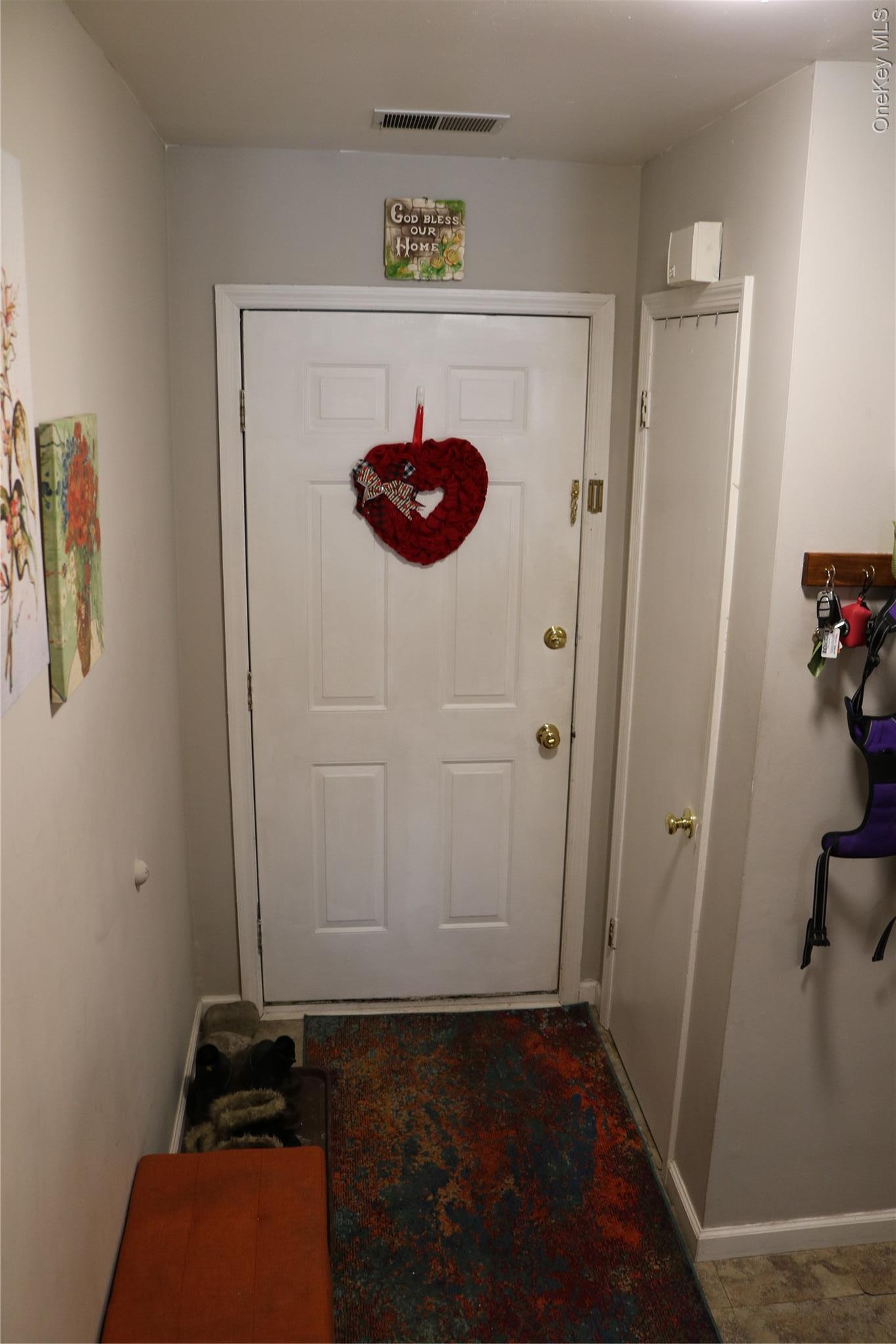 Condo Temple Hill  Orange County, NY 12553, MLS-957113-3