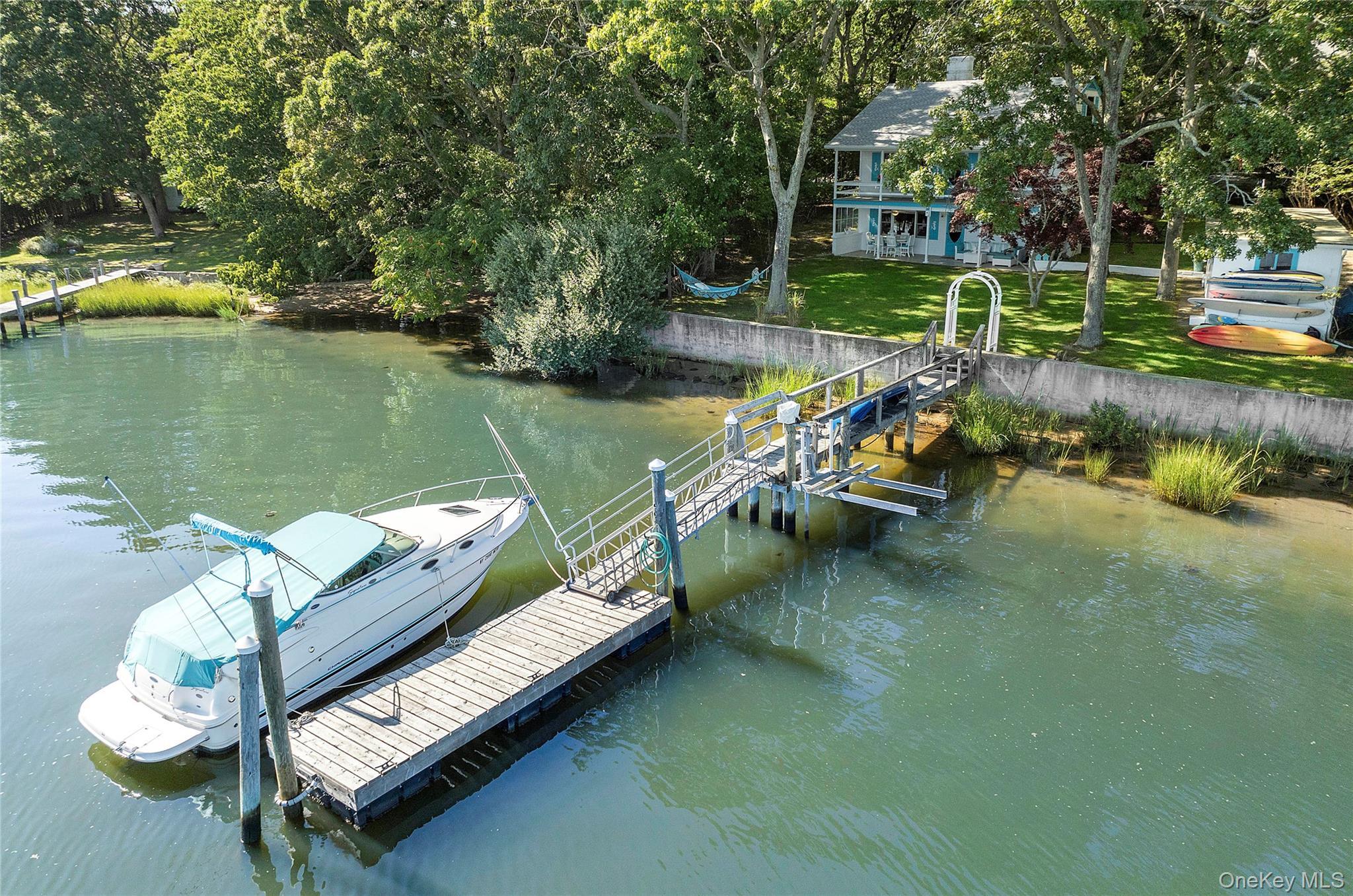 Single Family Redwood Road Suffolk County, NY 11963, MLS-957128-4