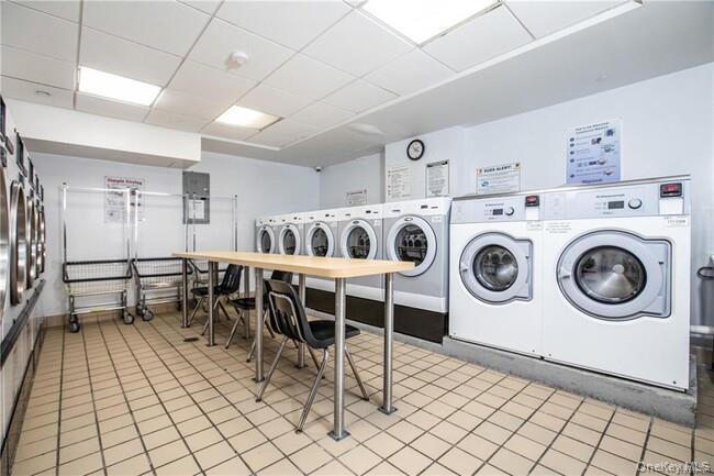 Condo Washington  Bronx, NY 10451, MLS-957152-13