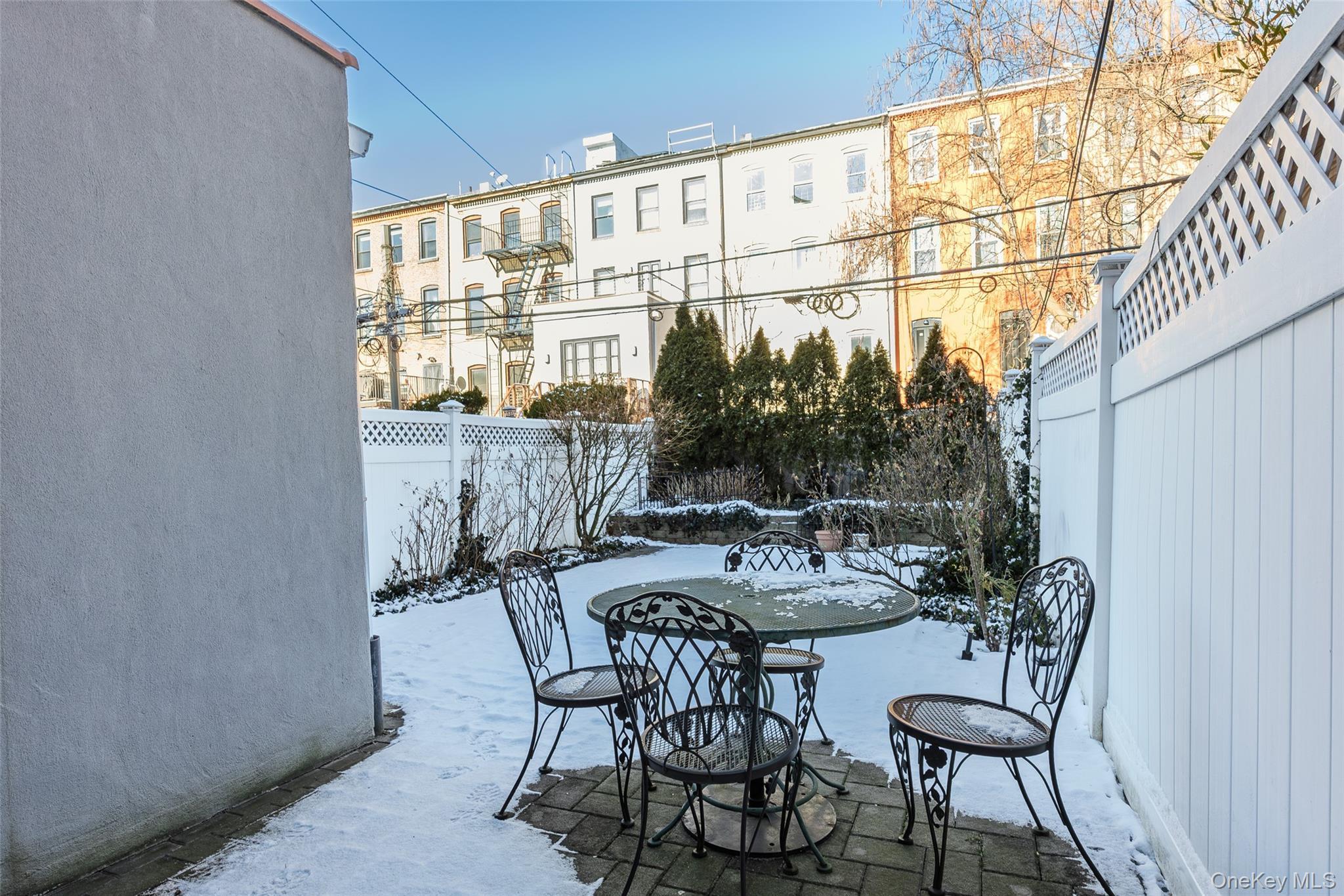 Single Family Putnam  Brooklyn, NY 11221, MLS-957163-39