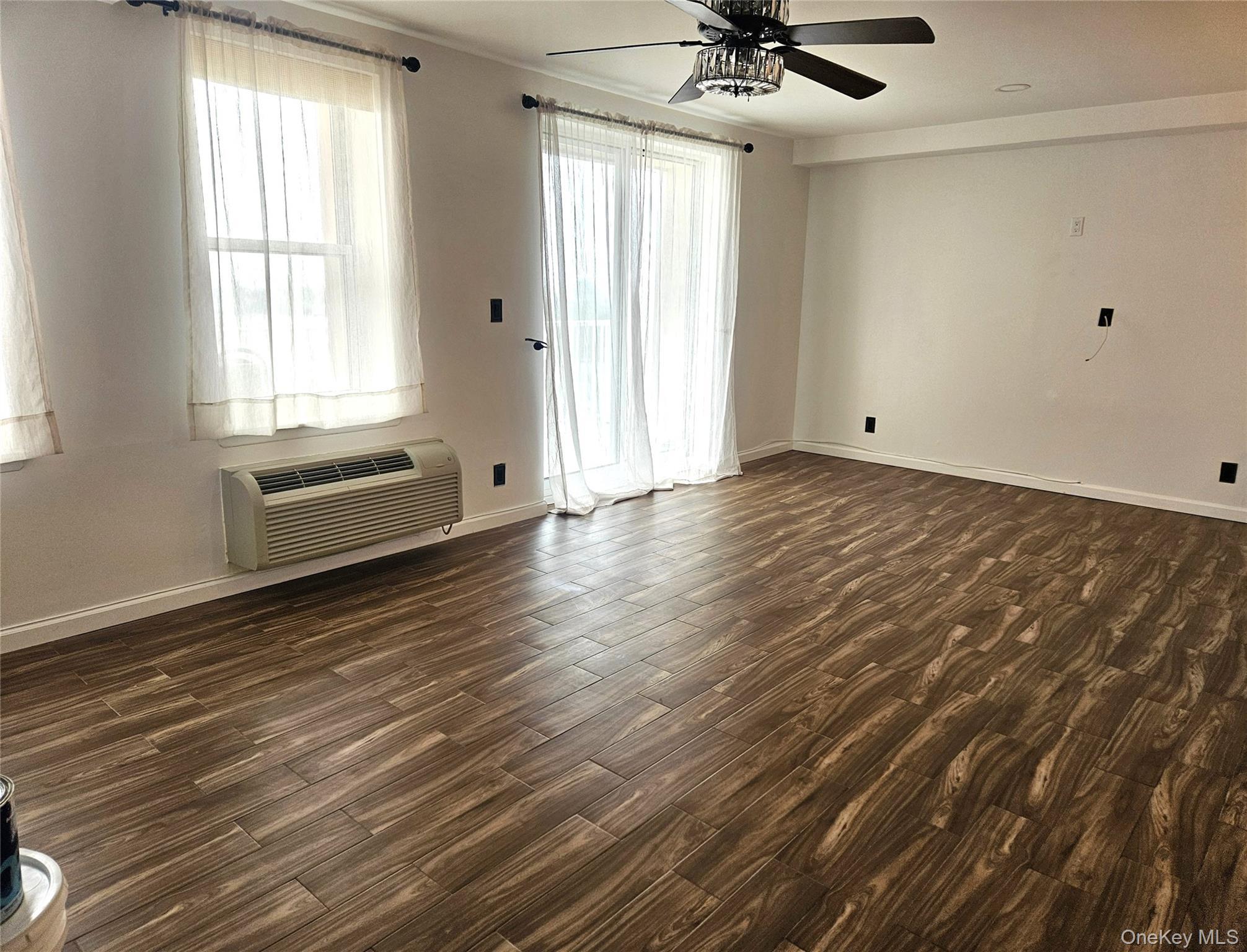 Condo Richmond  Nassau County, NY 11561, MLS-957174-7