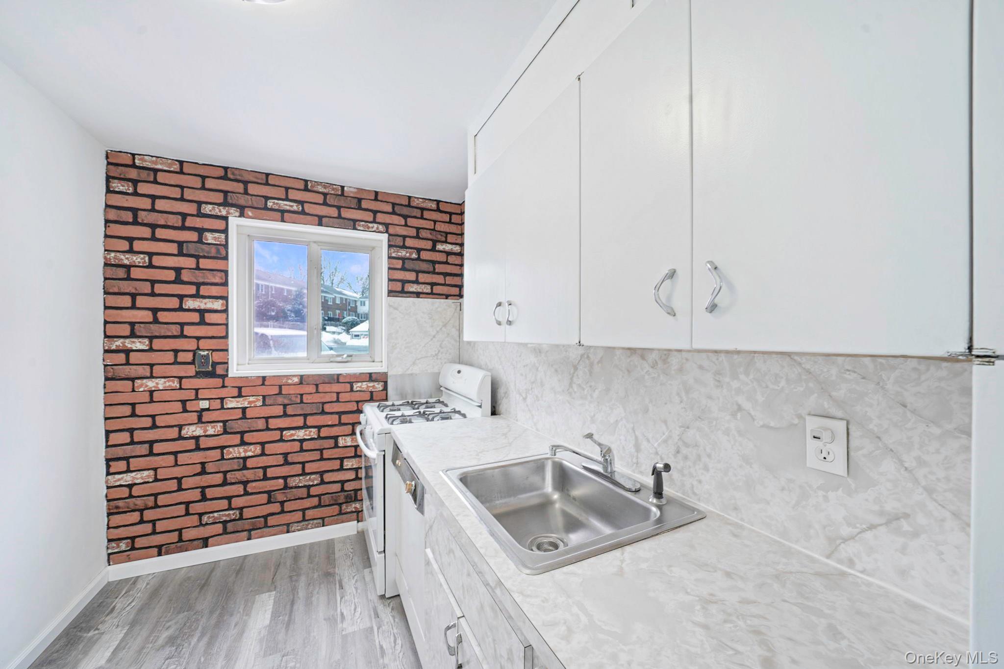 Coop Bell Blvd  Queens, NY 11360, MLS-957177-2