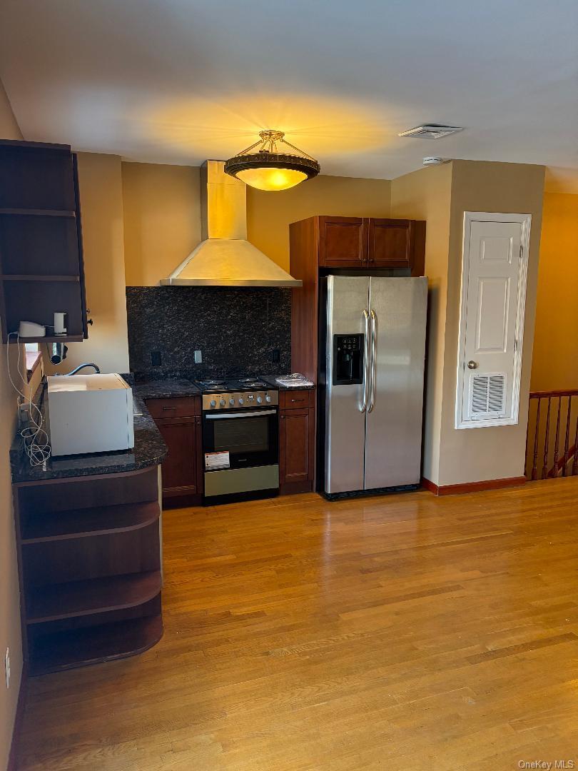 Single Family 31st Queens, NY 11106, MLS-957178-5