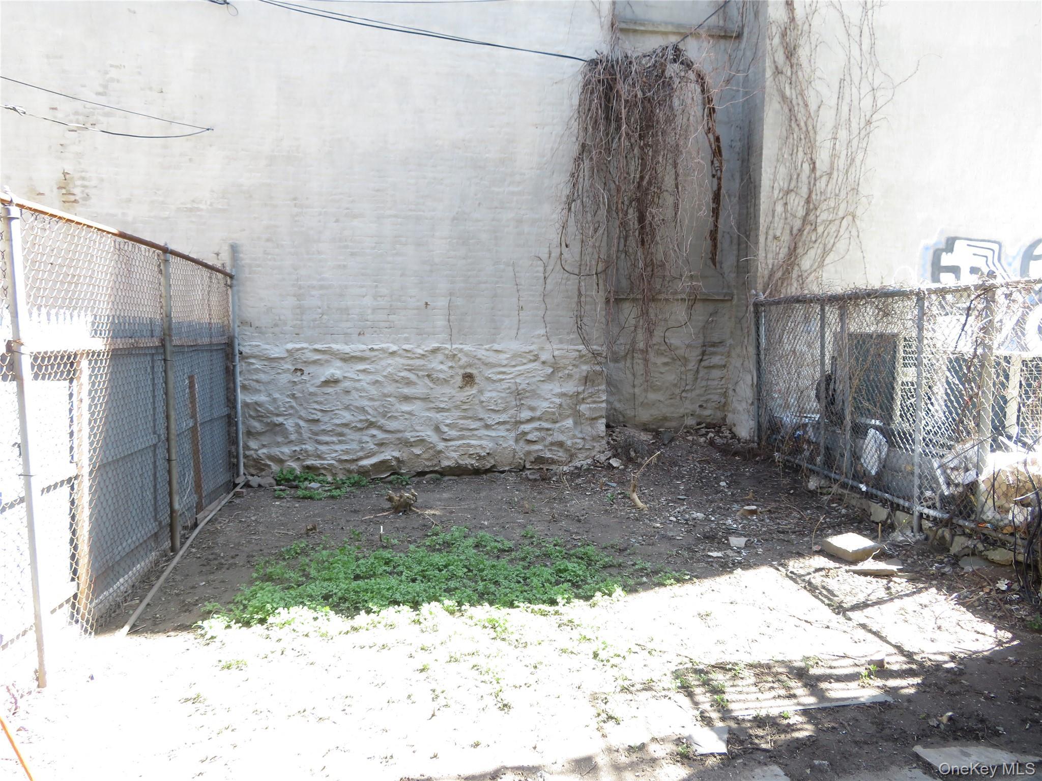 Single Family Stuyvesant  Brooklyn, NY 11221, MLS-957182-10