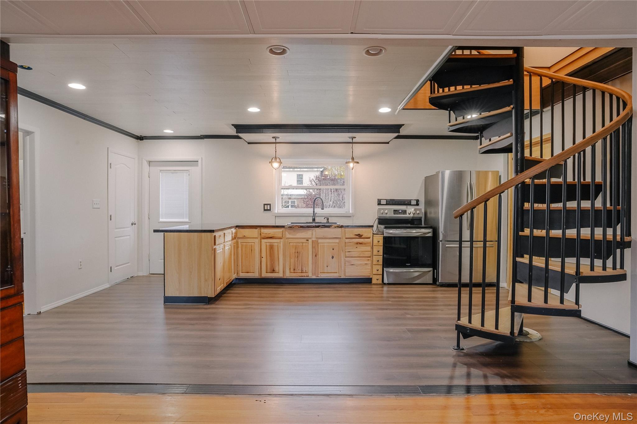 Single Family Columbia  Ulster County, NY 12401, MLS-957219-4