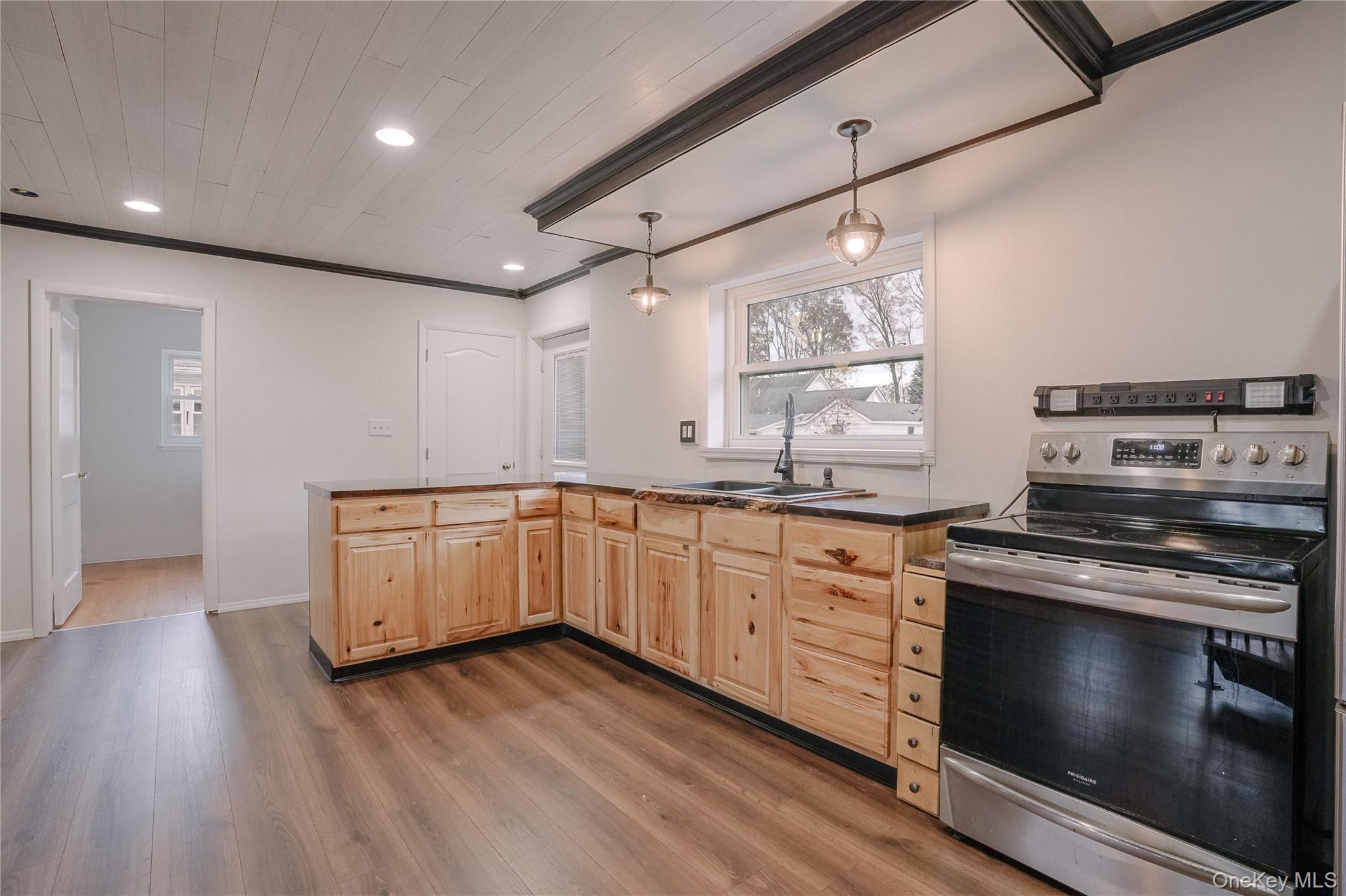 Single Family Columbia  Ulster County, NY 12401, MLS-957219-7