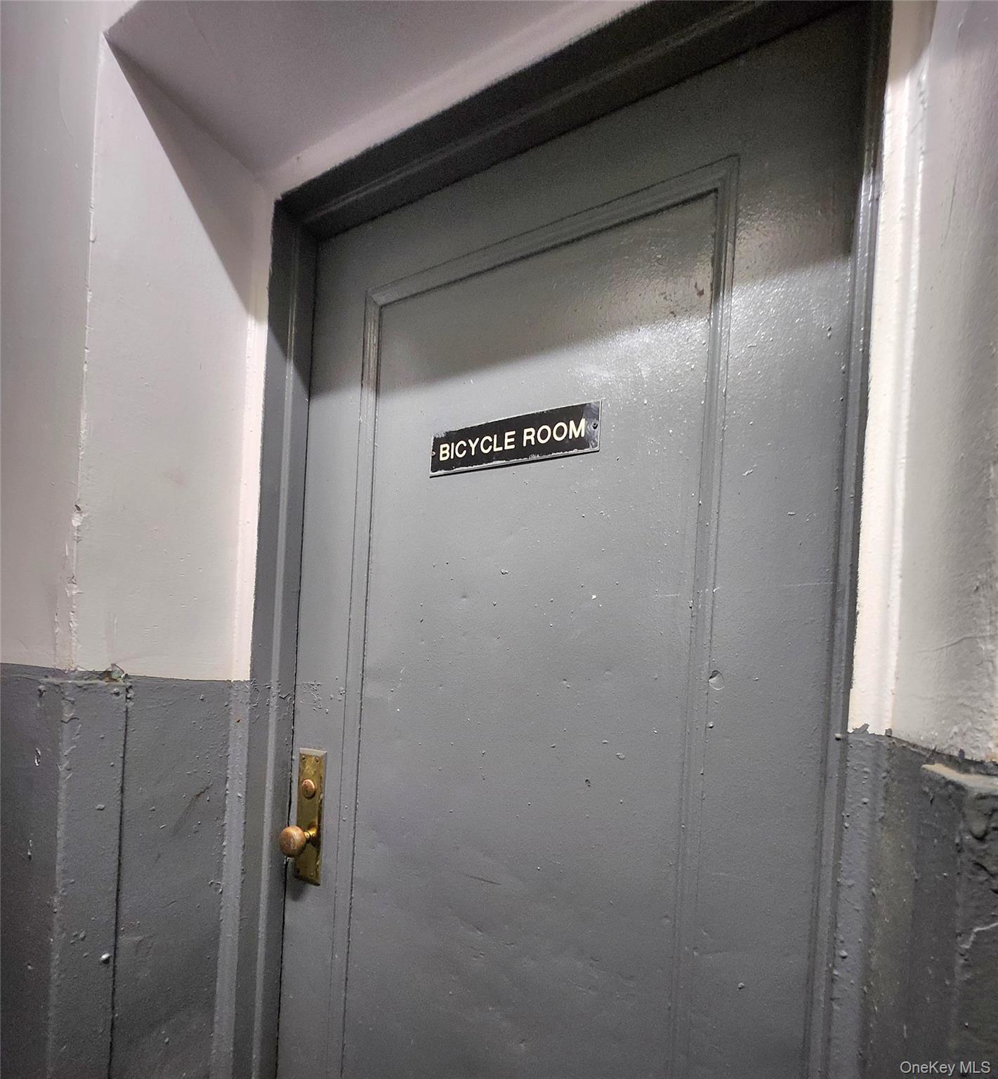 Coop 71st Queens, NY 11367, MLS-957222-14