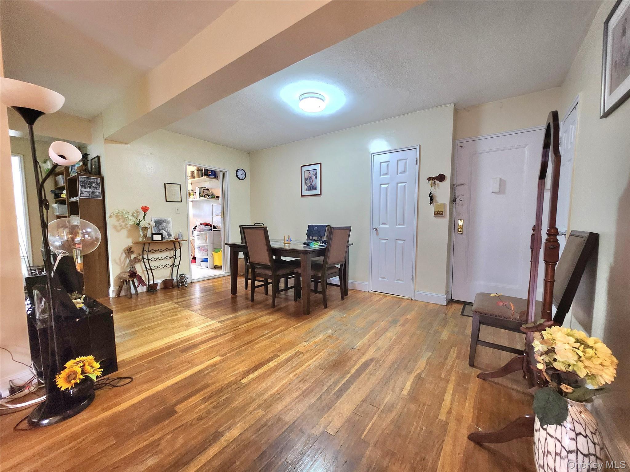 Coop 71st Queens, NY 11367, MLS-957222-6