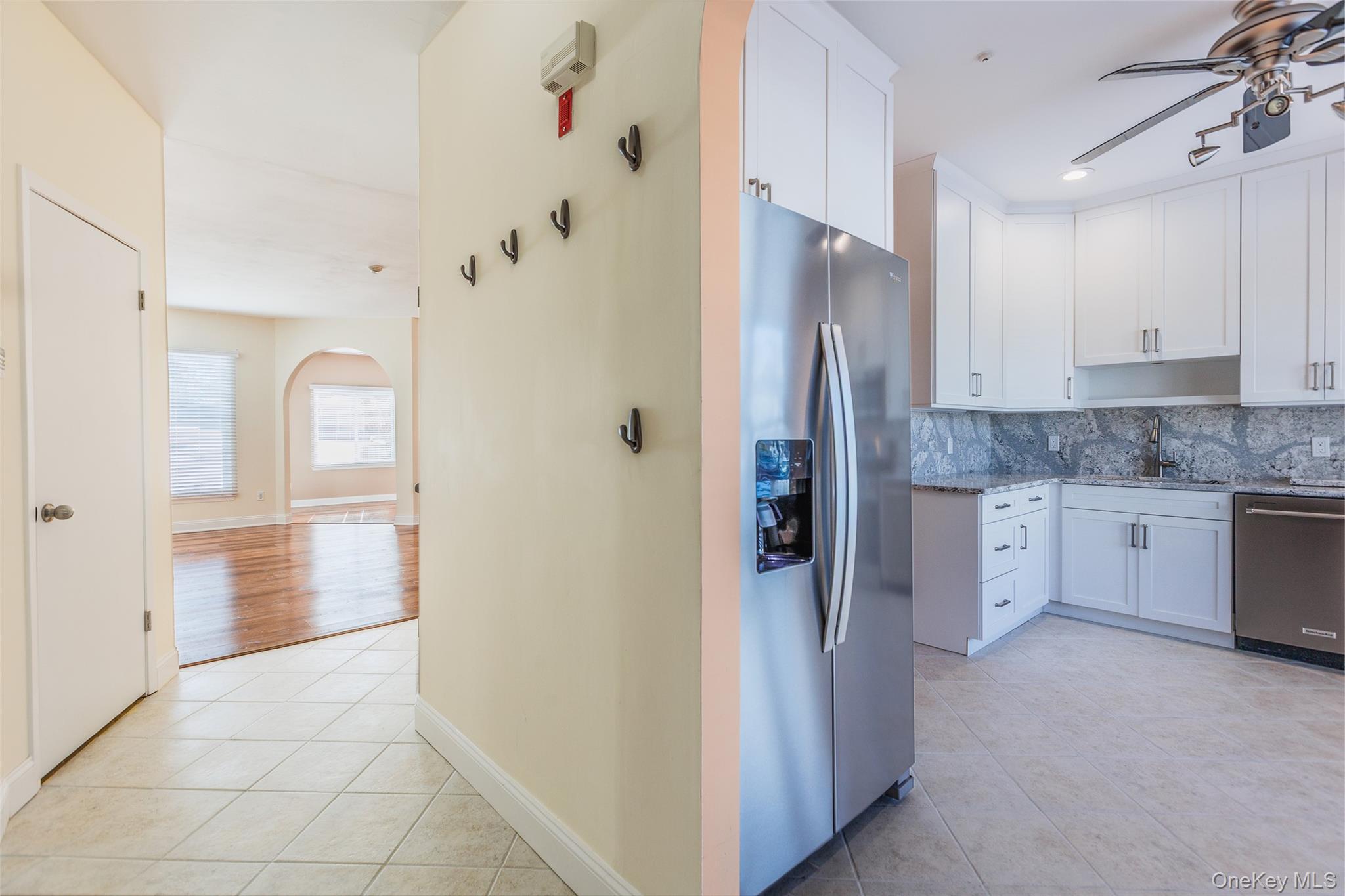 Single Family Birchwood Park  Suffolk County, NY 11953, MLS-957224-2