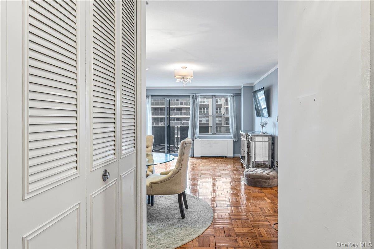 Coop 215th Queens, NY 11360, MLS-957227-3