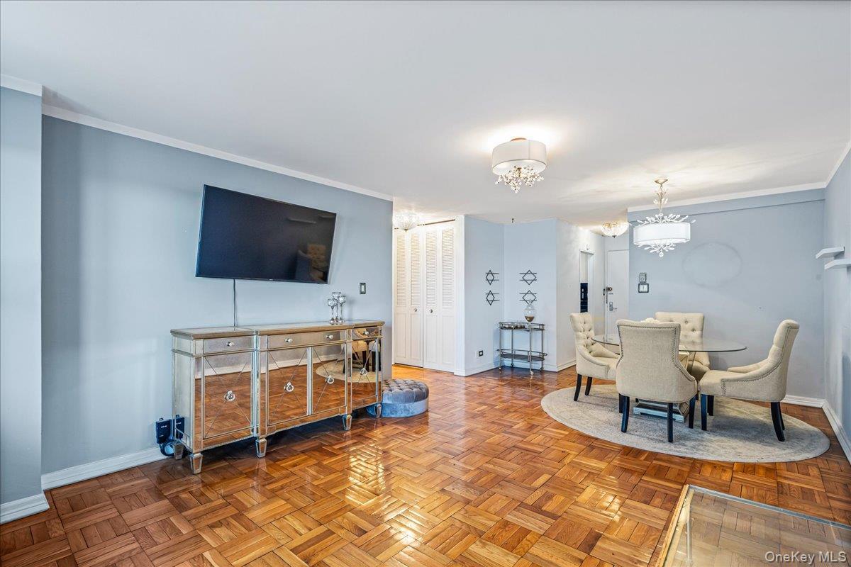 Coop 215th Queens, NY 11360, MLS-957227-5