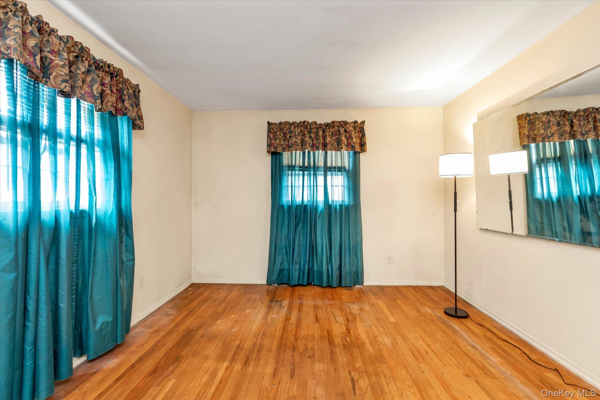 Single Family Hunter  Nassau County, NY 11580, MLS-957257-12