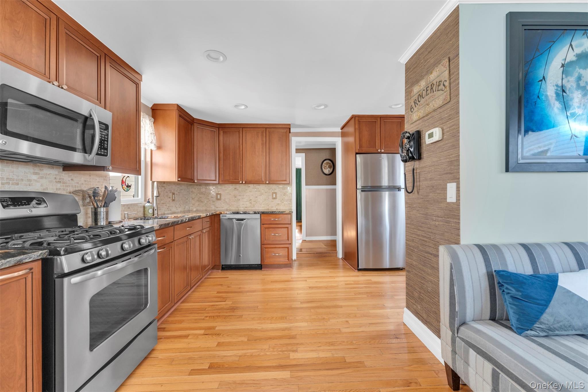 Single Family Tier  Bronx, NY 10464, MLS-957308-7