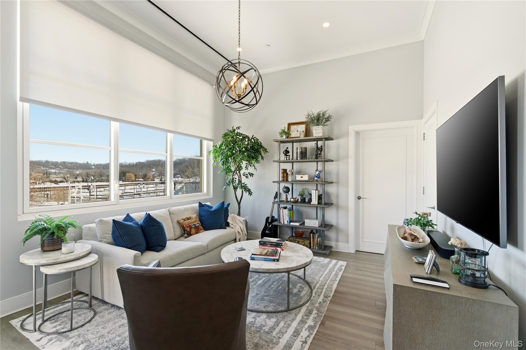 Condo Garvies Point  Nassau County, NY 11542, MLS-957314-11